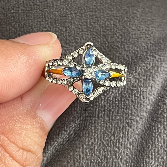 Fashion ring. Stainless steel and cubic zirconia - Picture 5 of 6